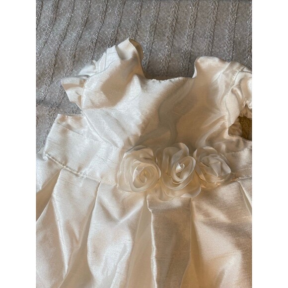 Carters off white formal dress baby girl 6 months christening satin sheen - Picture 4 of 9